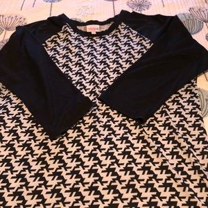 Black and white  large Randy